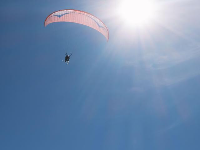 Paragliding in winter